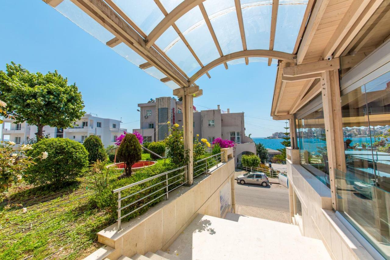 Hotel Agimi Sarandë Exteriör bild